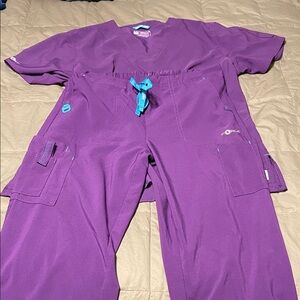 Vibrant Purple Women's Carhartt Scrub Set
